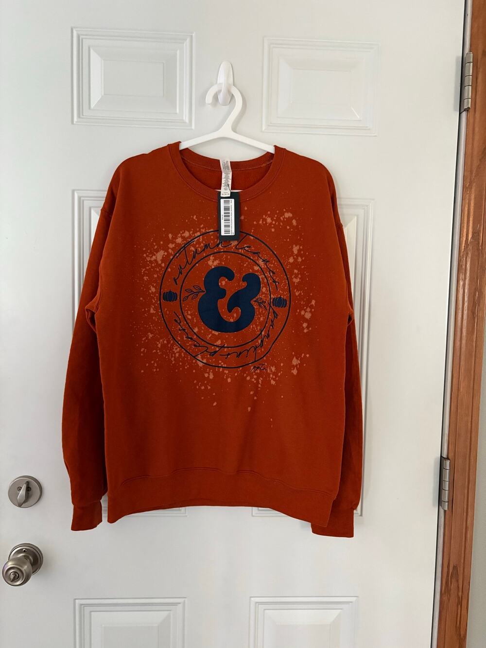 Women’s “Autumn Leaves & Pumpkin Please” Sweatshirt Size Medium NWT